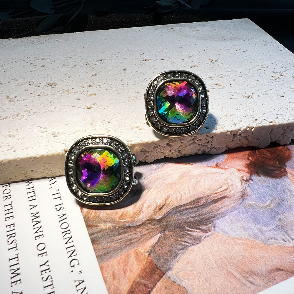 Accessori fai da te: Orecchini - Diamond Stud Earrings recensione e prezzo