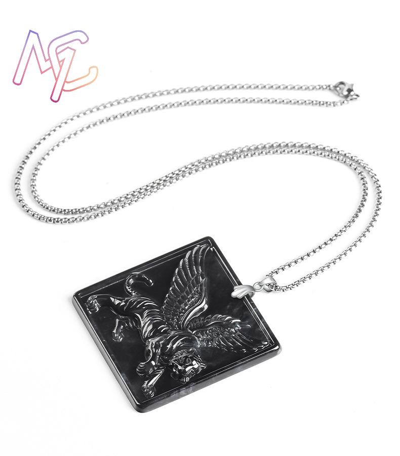 Collana con Ciondolo Tigre in  - Luxury Gifts Jewelry & Watches Namfleg Mostar recensione e prezzo